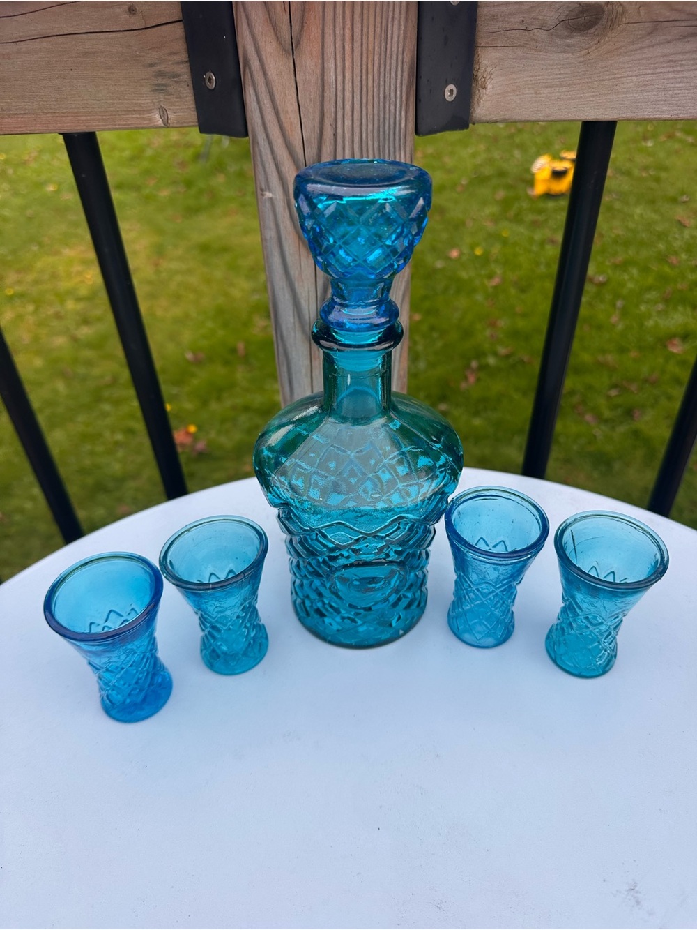 MCM Vintage Turquoise blue English decanter +4 shot glasses, with knight emblem